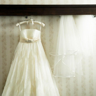 衣裳スタッフが相談にのってくれるから、具体的なイメージがなくても安心！