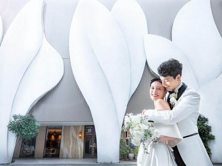 【名駅から徒歩5分】洗練された空間で大人なウエディング