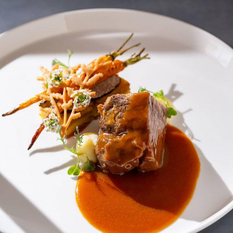 トリフォーリアNAGOYA/テイクアンドギヴ・ニーズウェディング