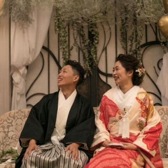 さりげなく和を取り入れるなど、おふたりに合わせたスタイルを提案