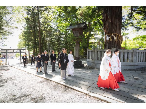 旧片倉別邸 (国登録有形文化財)の諏訪大社 下社秋宮の写真(6枚目)