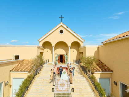 おふたりらしさと
おもてなしが調和する
ゲスト満足度を極めた一日