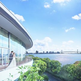 【駅徒歩1分×東京湾独占】ミシュラン美食と絶景。貸切邸宅ウェディング