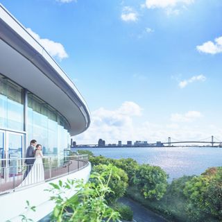【駅徒歩1分×東京湾独占】ミシュラン美食と絶景。貸切邸宅ウェディング