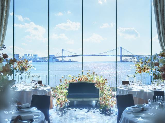 料理・引出物などの展示