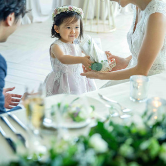 お子様のお披露目を兼ねたファミリー婚もアットホームで素敵