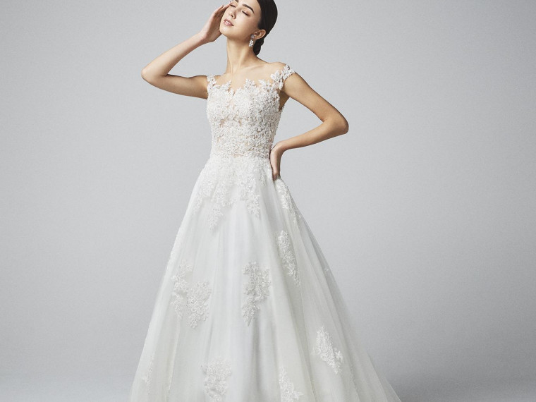 提携ドレスショップ「フォーシスアンドカンパニー」