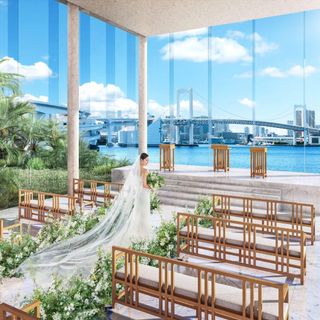 【27年2月OPEN】海*緑の感動挙式×ミシュラン3万試食