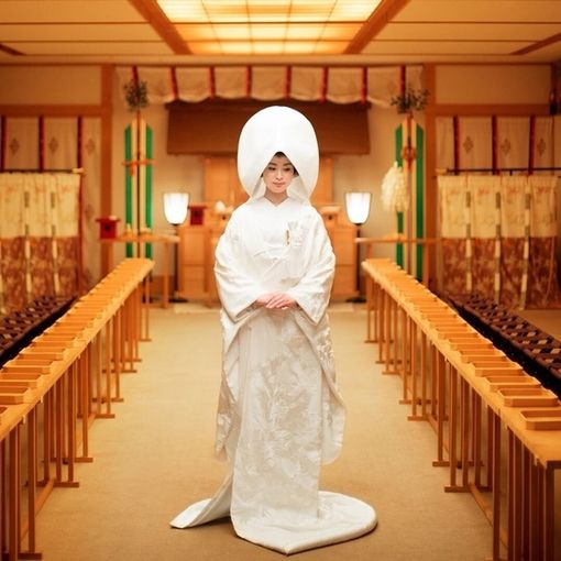 びわ湖大津プリンスホテルの結婚式の公式写真（1枚目）