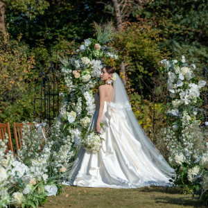 本物志向の花嫁へ贈るドレス提案