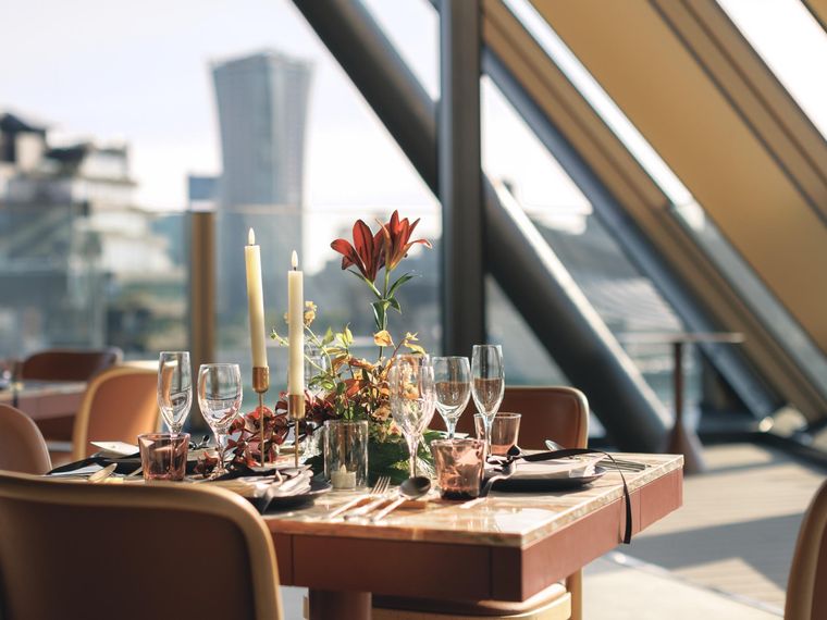 「料理が一番の演出」五感で楽しむL'ASの美食にゲストも感動