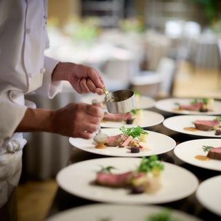 【来館特典】豪華5万コース8品無料試食
