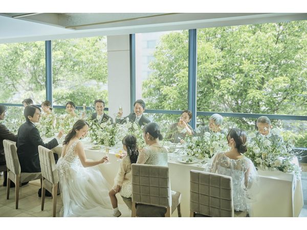 The Maison 表参道 by アニヴェルセルの【セゾン】30名～250名の写真（7枚目）