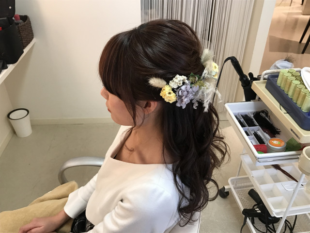 なおまるさんのヘアメイクの写真