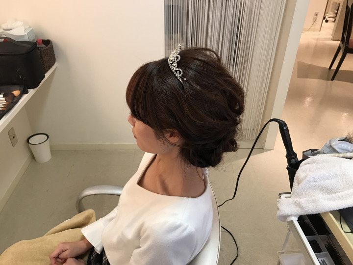 なおまるさんのヘアメイクの写真