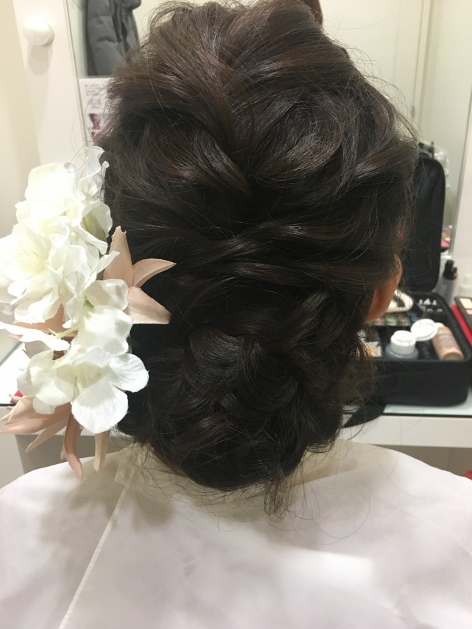 あや茶さんのヘアメイクの写真