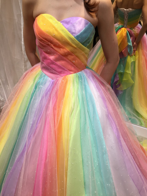 rainbowさんのカラードレスの写真
