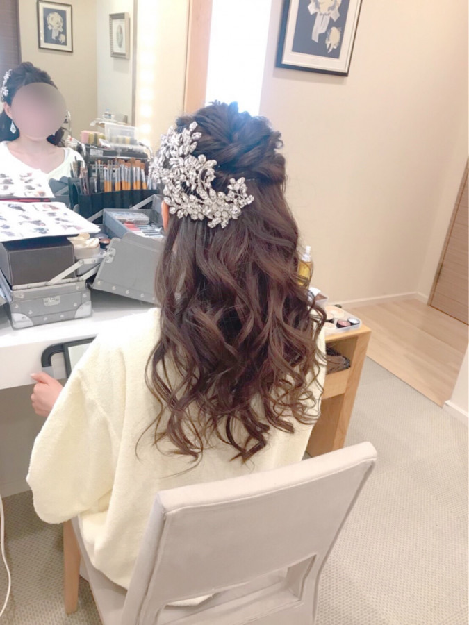 snduさんのヘアメイクの写真