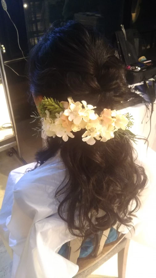 めりのさんのヘアメイクの写真