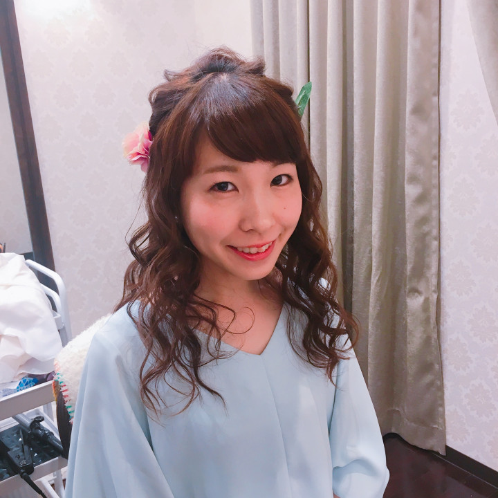 なっちゃんさんのヘアメイクの写真