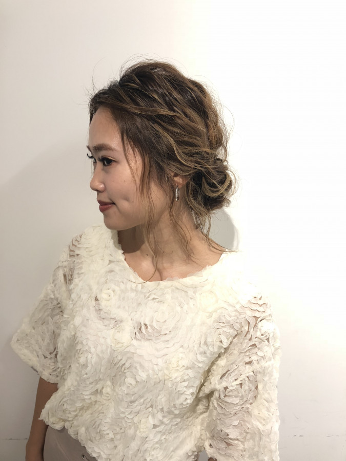 ARIKAさんのヘアメイクの写真