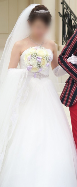 Araさんのウエディングドレスの写真
