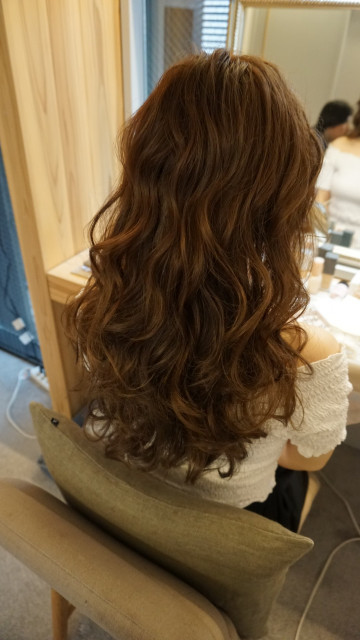 たぶらかたぶらさんのヘアメイクの写真