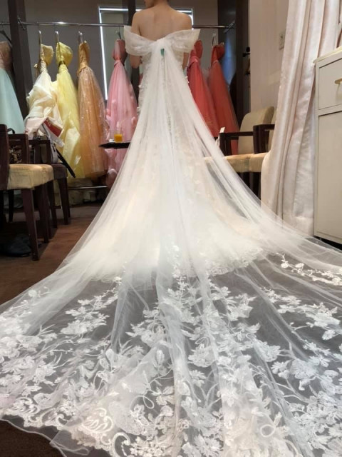 ゆりぐまさんのウエディングドレスの写真