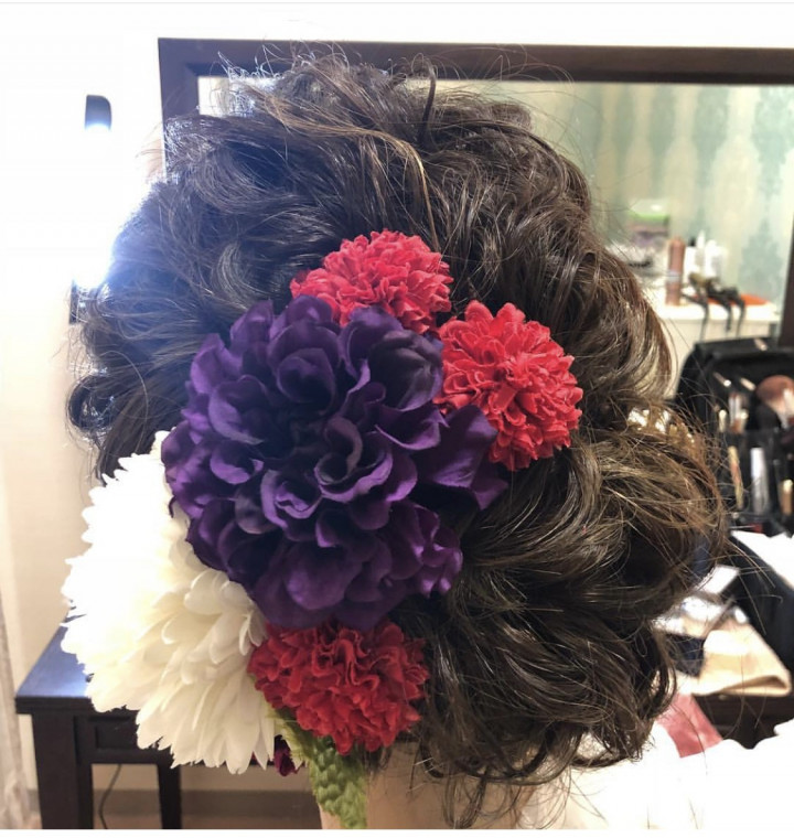 ゆりぐまさんのヘアメイクの写真