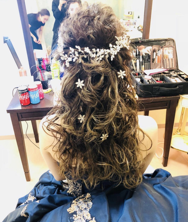 ゆりぐまさんのヘアメイクの写真