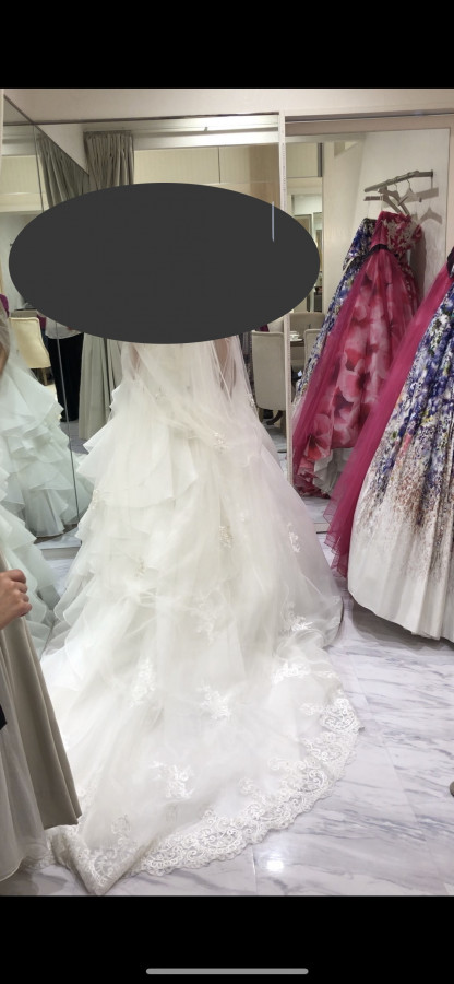 ゆうまさんのウエディングドレスの写真
