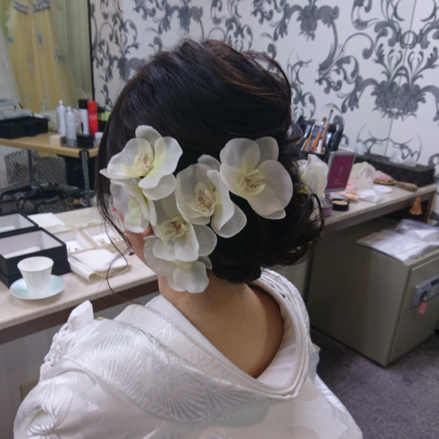 ゆかりんさんのヘアメイクの写真