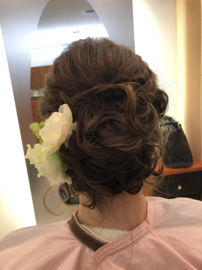 るるるんさんのヘアメイクの写真