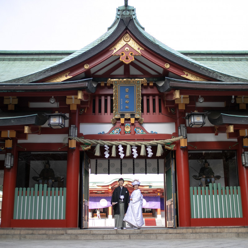 四季が織りなす朱赤の神殿で叶える神社×ホテルWedding