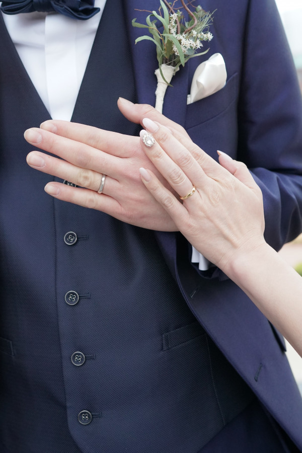 明日香さんの結婚指輪の写真