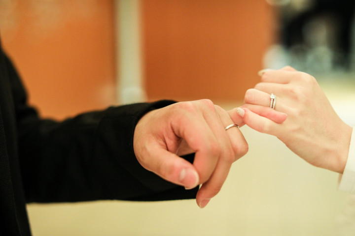 あずささんの結婚指輪,リングピローの写真