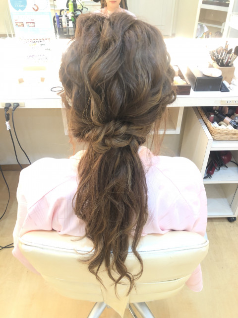 さっちゃんさんのヘアメイクの写真