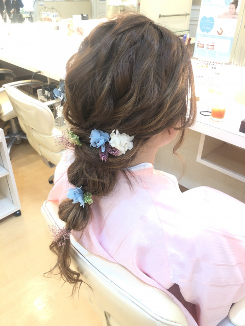 さっちゃんさんのヘアメイクの写真