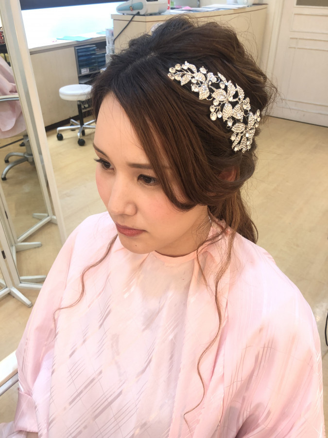 さっちゃんさんのヘアメイクの写真