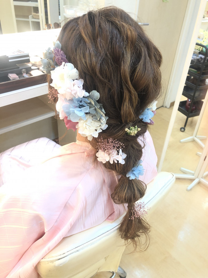 さっちゃんさんのヘアメイクの写真