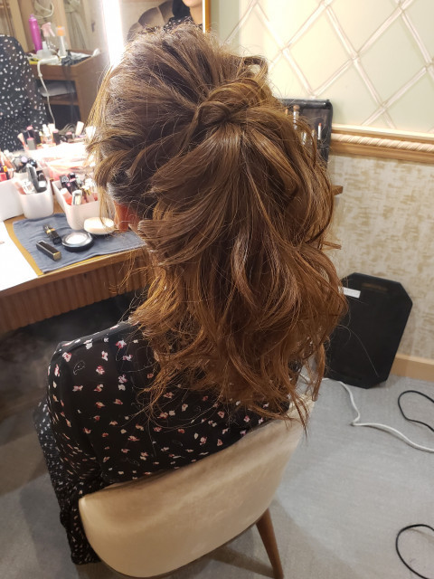 miiiiさんのヘアメイクの写真