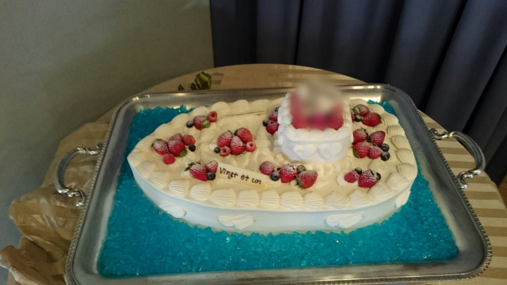 まりまりさんのウエディングケーキの写真