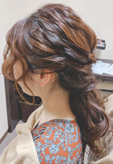 NOKさんのヘアメイクの写真