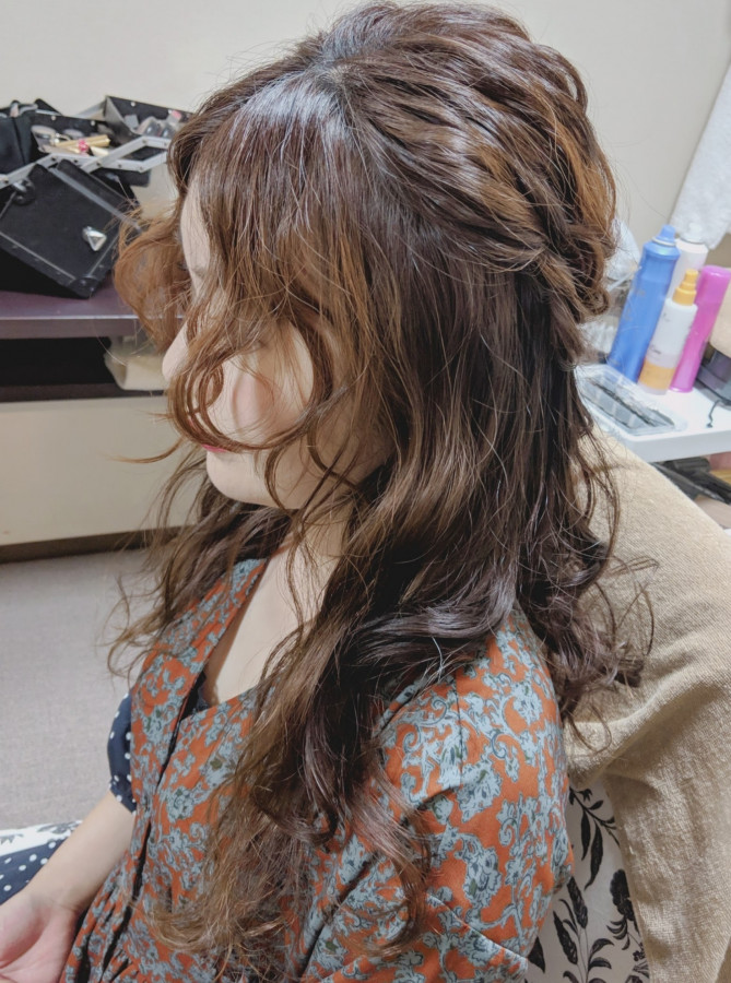 NOKさんのヘアメイクの写真