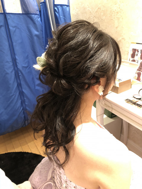 Mikiさんのヘアメイクの写真