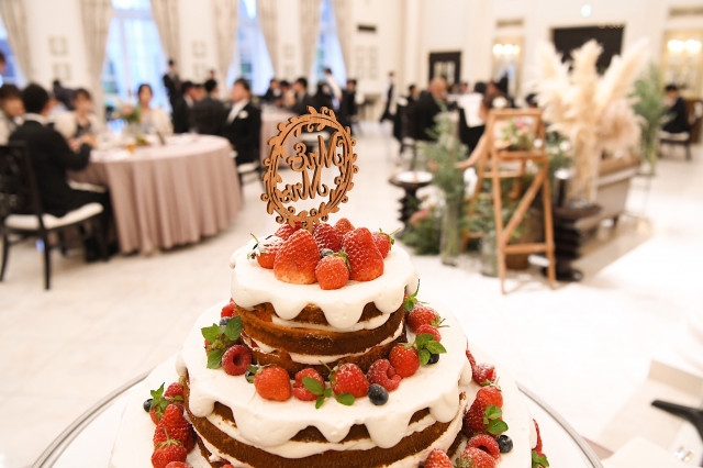 dmweddingさんのウエディングケーキの写真