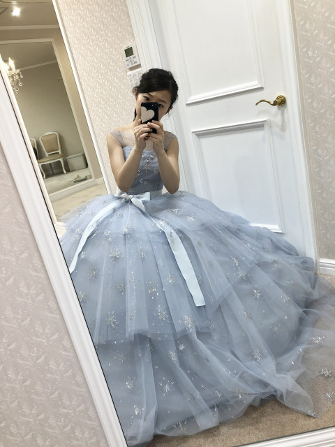 ゆりさんのカラードレスの写真