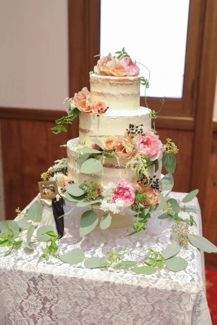 KARIさんのウエディングケーキの写真