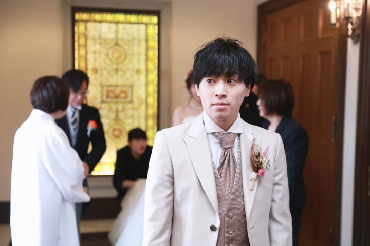 ハルさんの新郎衣装の写真