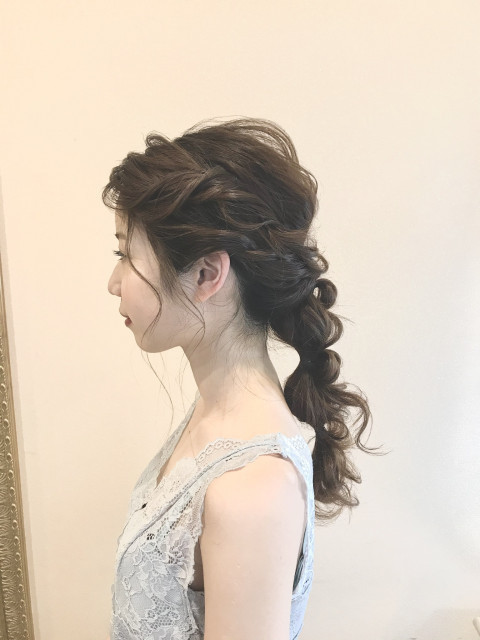 ひさんさんのヘアメイクの写真